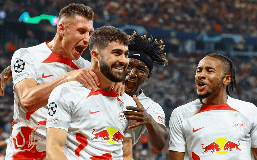 沃尔夫斯堡球员表现出色,助球队取得胜利的简单介绍 沃尔夫斯堡球员表现出色,助球队取得胜利的简单介绍