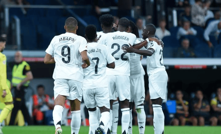 爱游戏新闻-皇马客场险胜比利亚雷亚尔，卫冕冠军保持不败的简单介绍