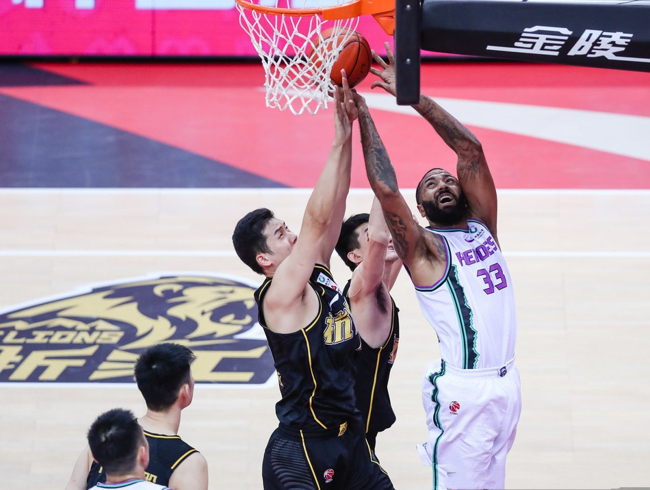 爱游戏新闻-东南亚球队备战南部豪强，势必全力一战