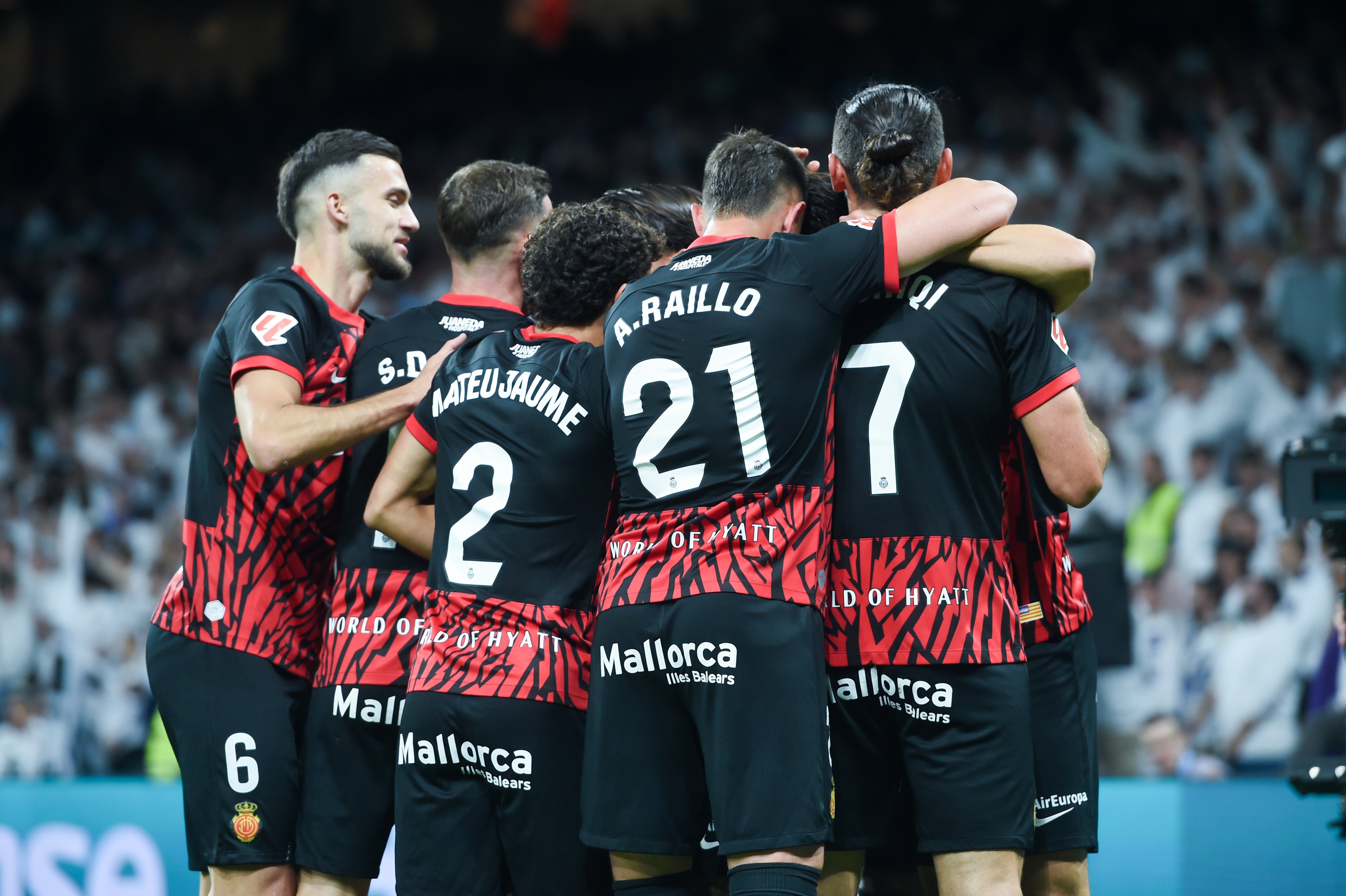 爱游戏课程-马德里竞技主场告捷，西甲劲旅稳坐榜首的简单介绍