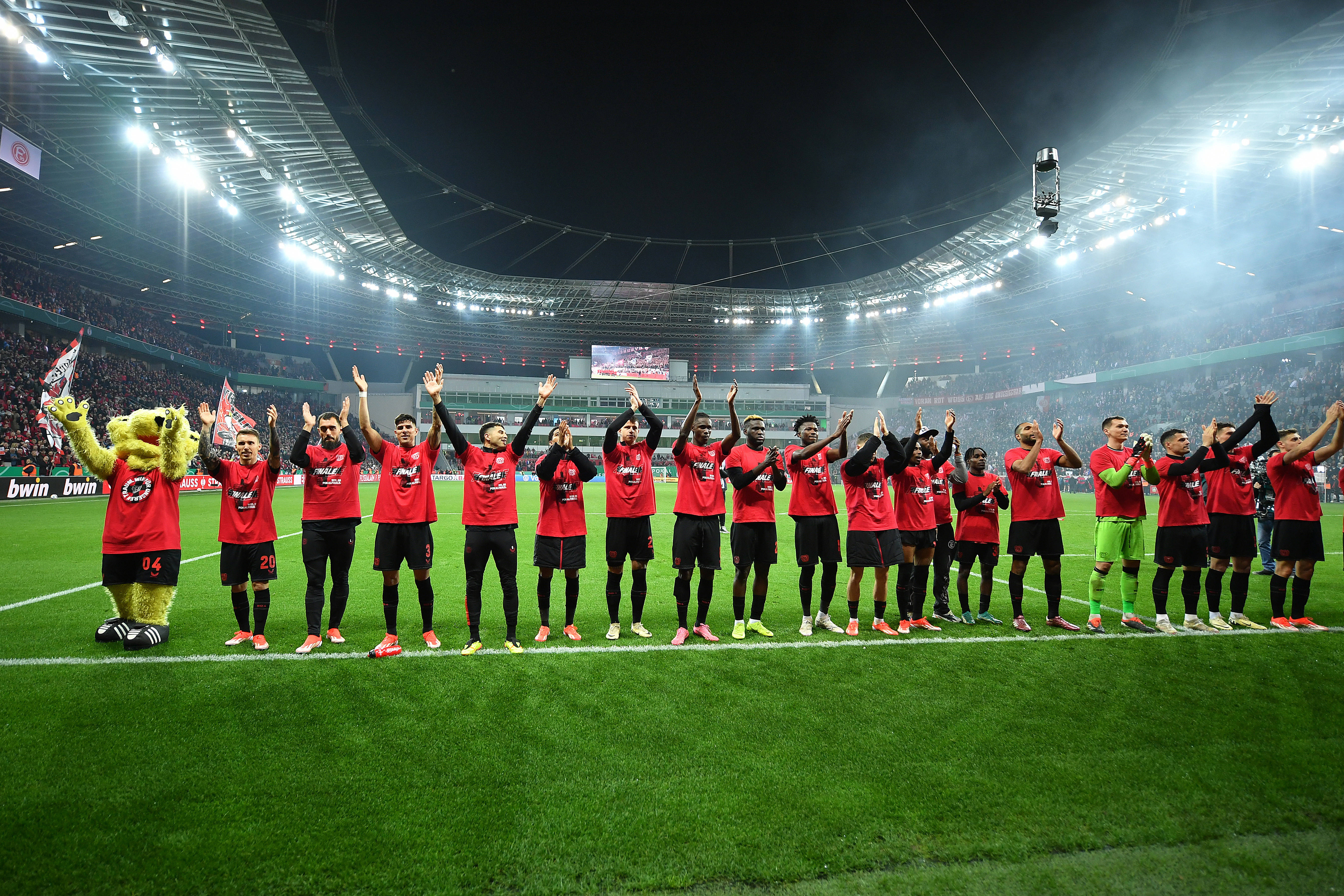 勒沃库森球员意外爆发,帮助球队获胜的简单介绍 勒沃库森球员意外爆发,帮助球队获胜的简单介绍