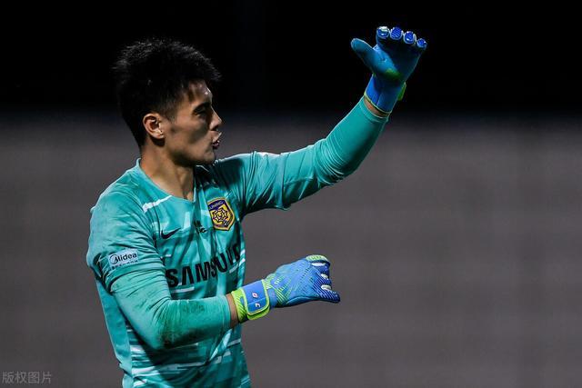 安徽苏宁豁然开朗，球队艰苦训练