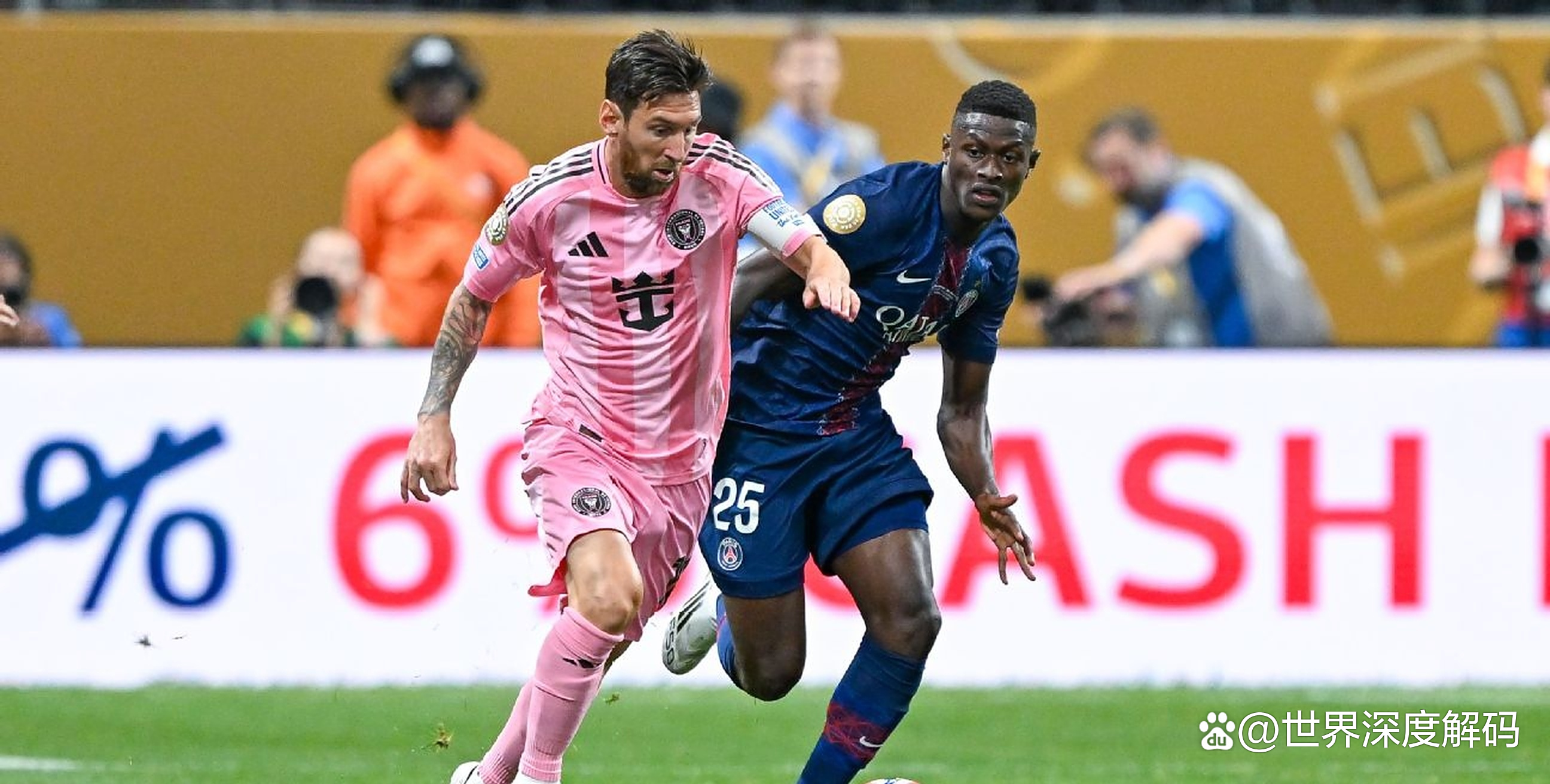 包含巴黎圣日耳曼丢球,被逼陷入困境的词条 包含巴黎圣日耳曼丢球,被逼陷入困境的词条