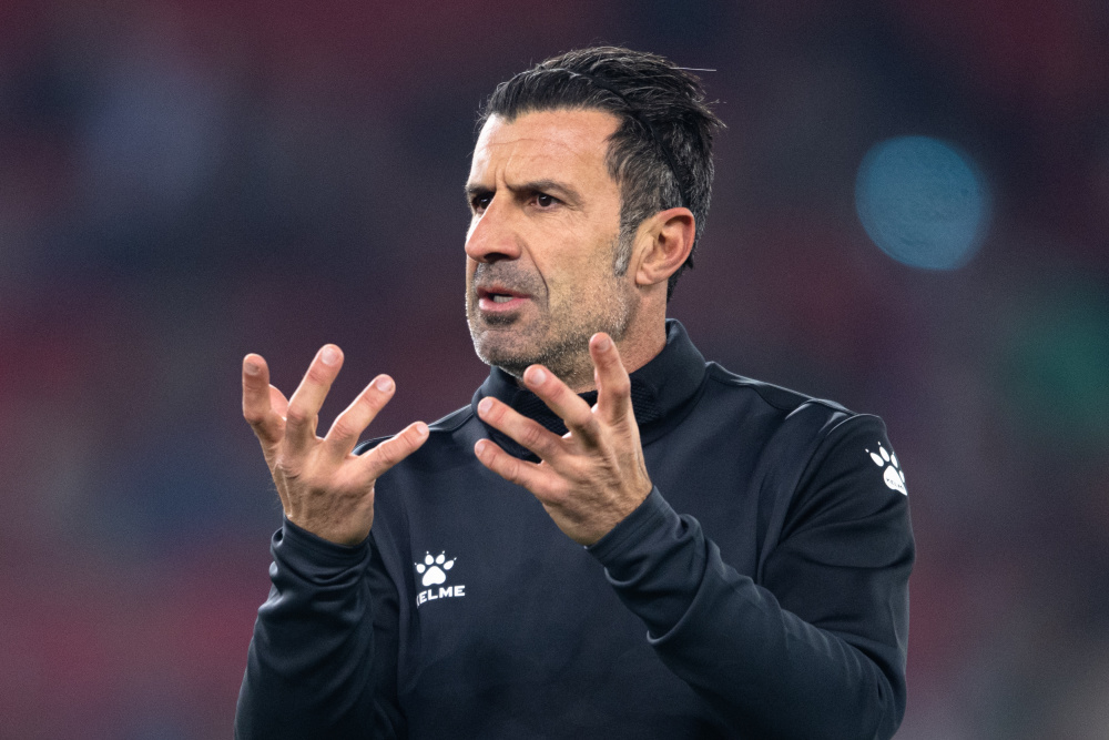 足球明星在最近一场比赛中表现出色