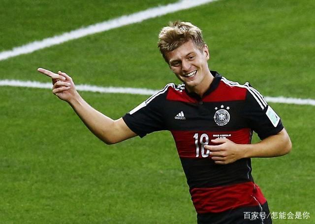 塞维利亚签下卡梅罗，球队实力再添新成员