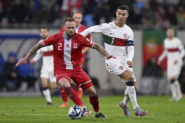 爱游戏网址-葡萄牙客场击败卢森堡，领跑小组