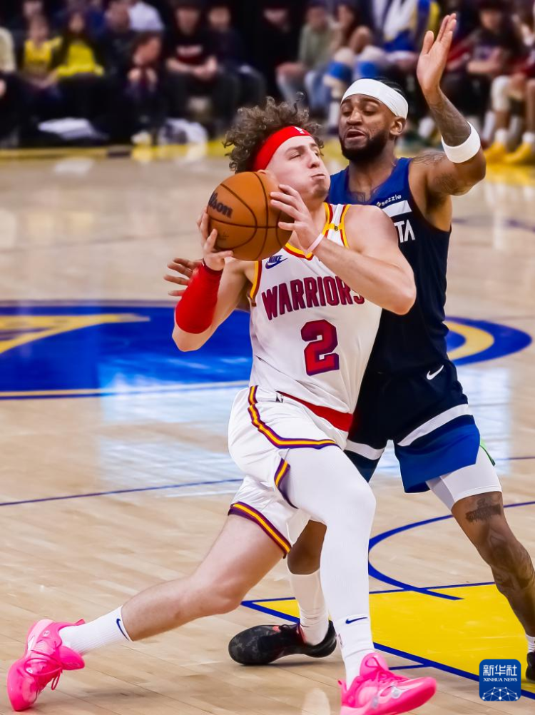 勇士主场大胜森林狼,全队发挥稳定 勇士主场大胜森林狼,全队发挥稳定